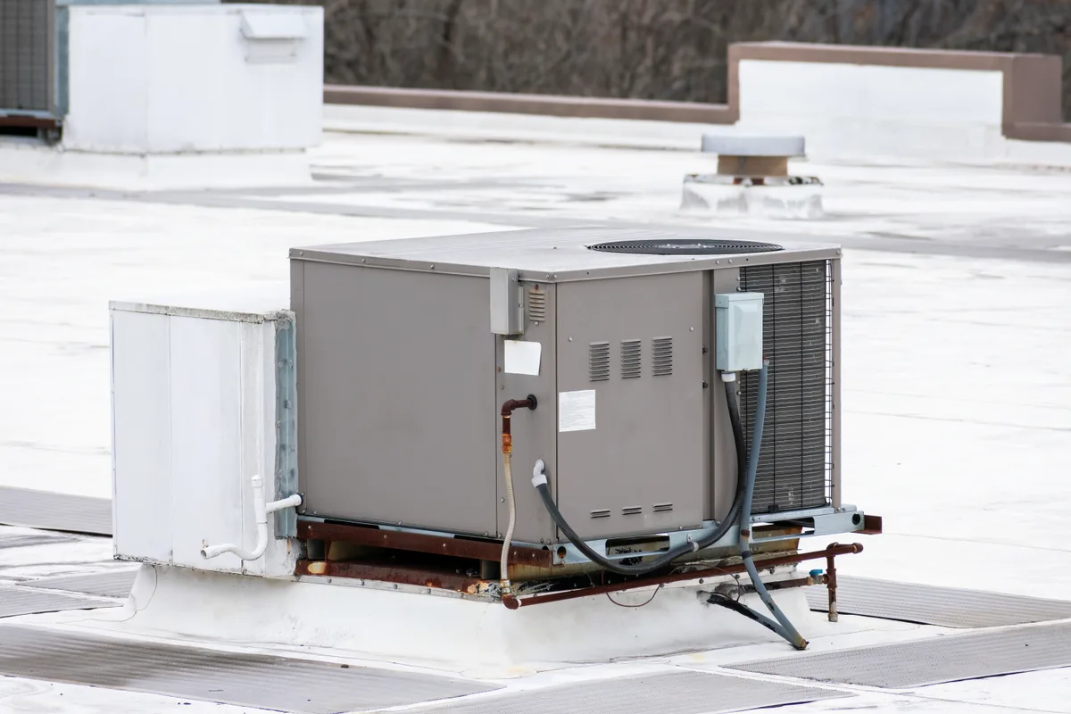 Commercial rooftop air conditioning unit